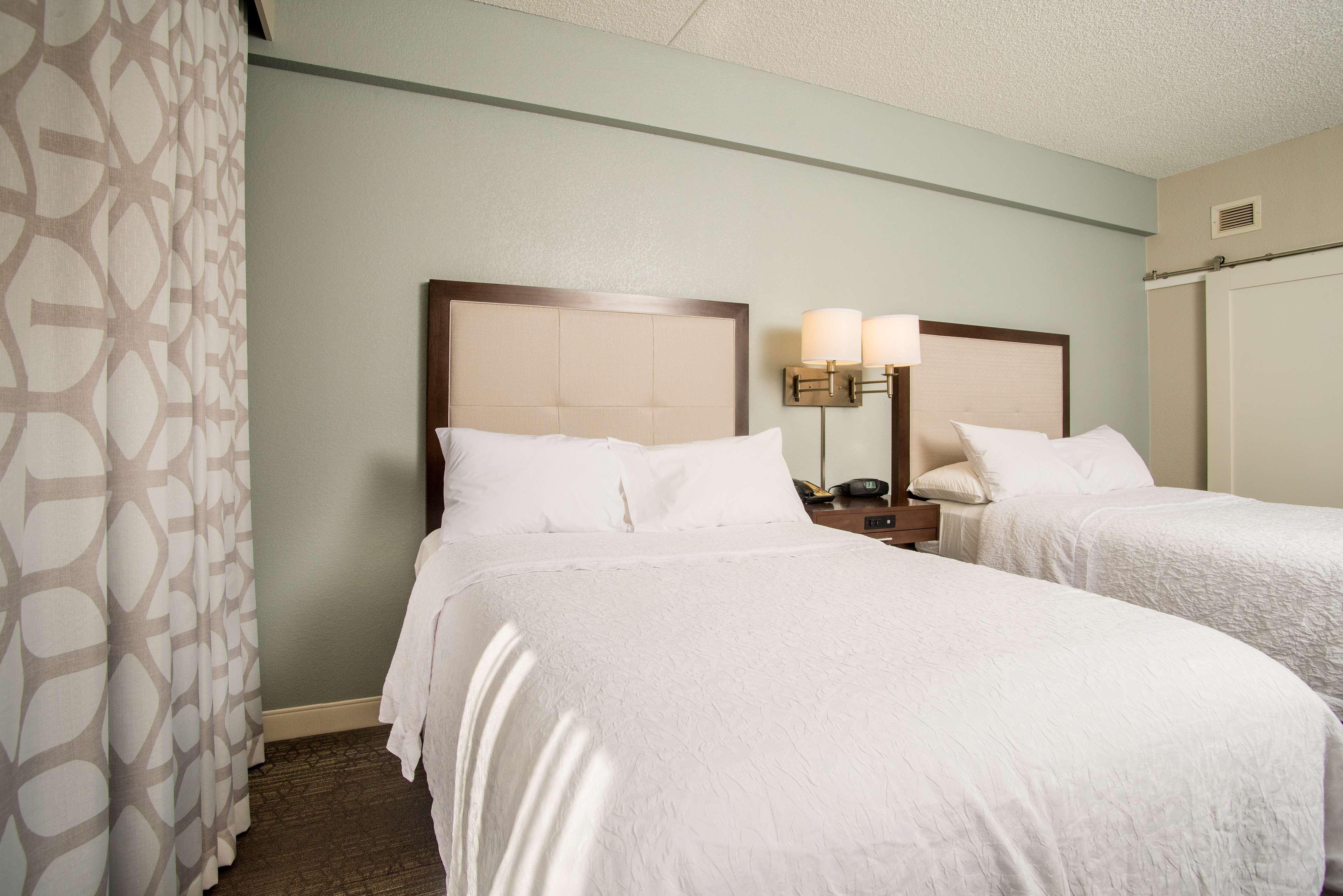 Hampton Inn Joplin Eksteriør bilde