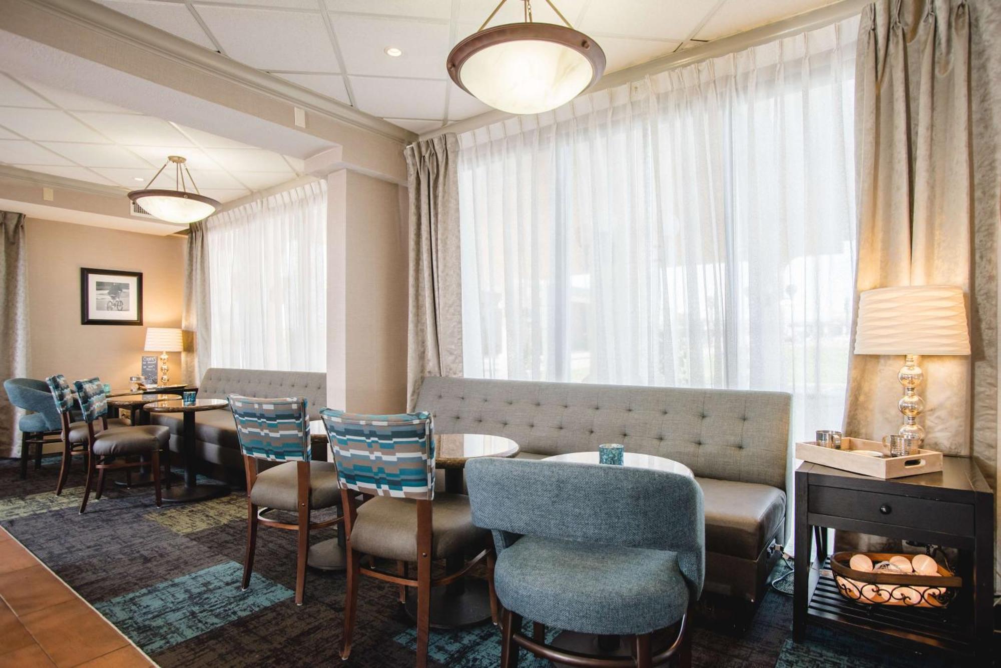 Hampton Inn Joplin Eksteriør bilde
