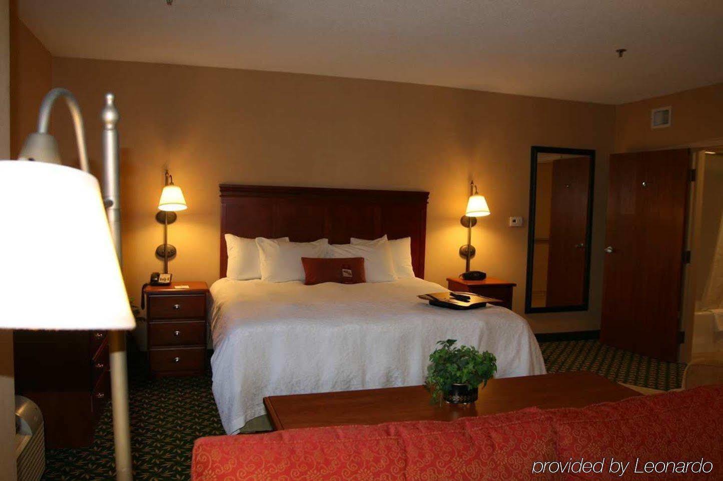 Hampton Inn Joplin Eksteriør bilde