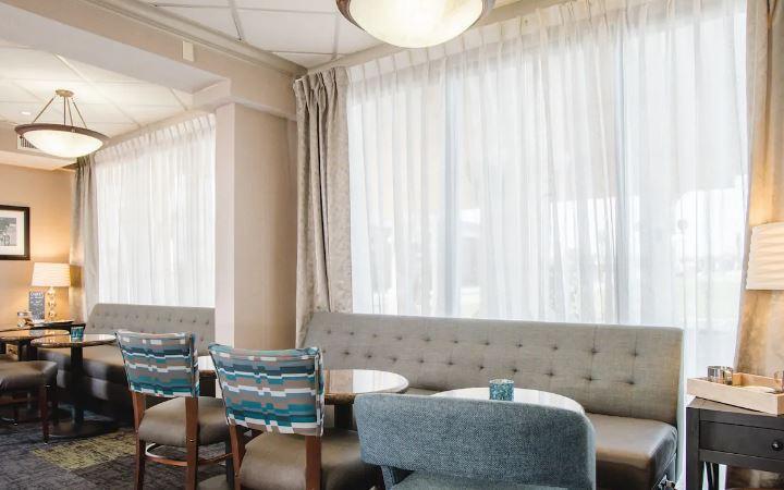 Hampton Inn Joplin Eksteriør bilde